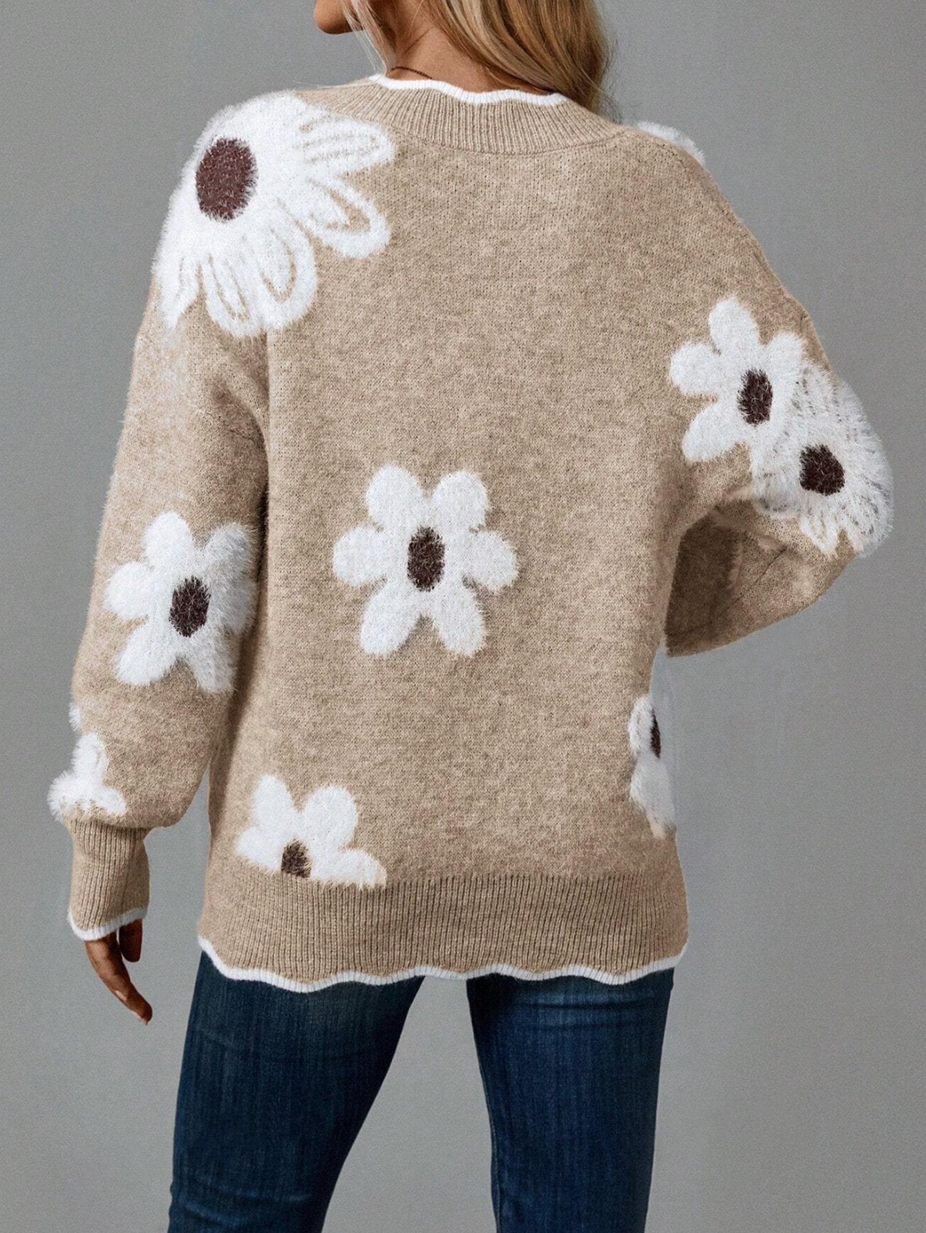 Floral Scallop Neck Sweater