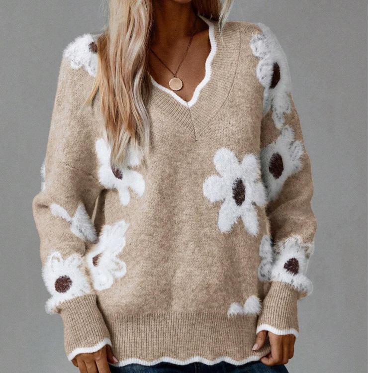 Floral Scallop Neck Sweater