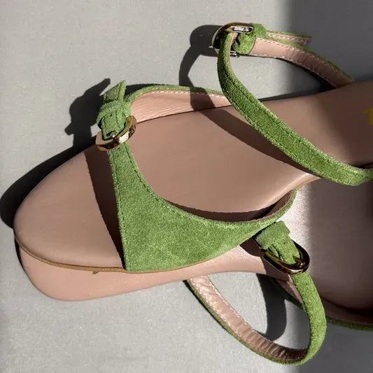 Slides With Buckles