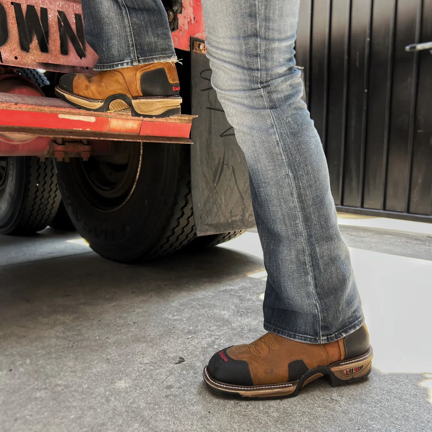 Men's Western Work Boot with Protection