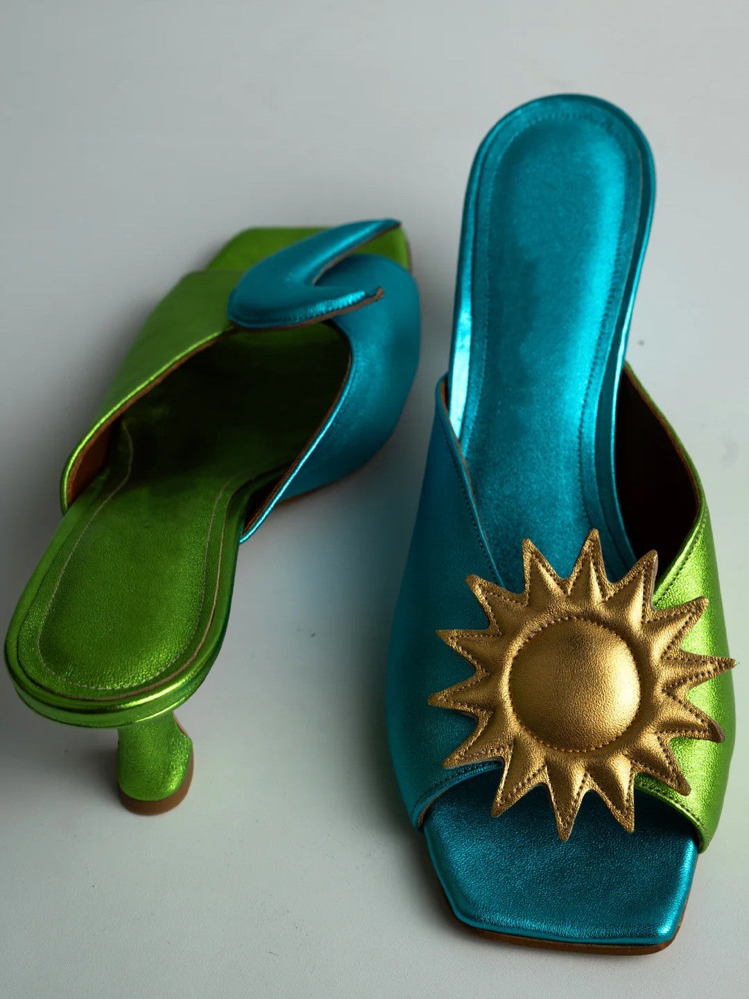 Sun and Crescent Moon Heel