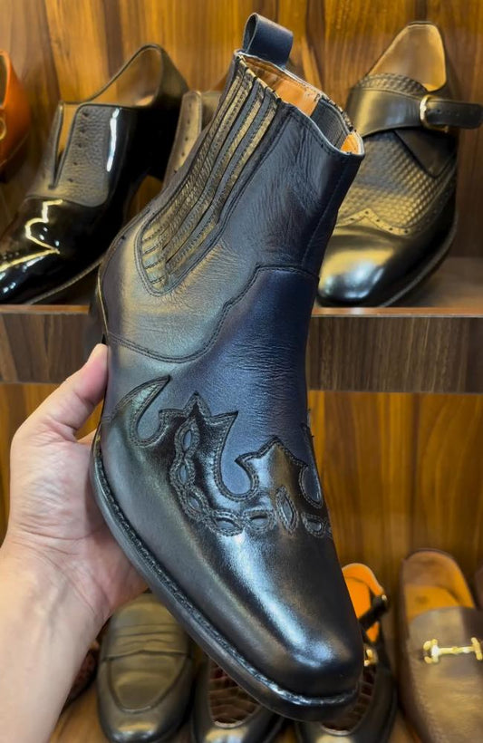 Carved Rider Boots